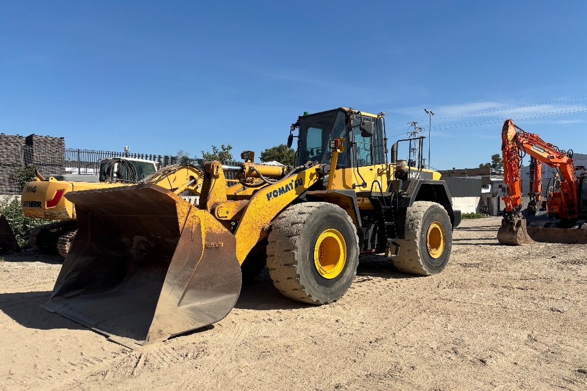 Аренда фронтального погрузчика KOMATSU WA480-6