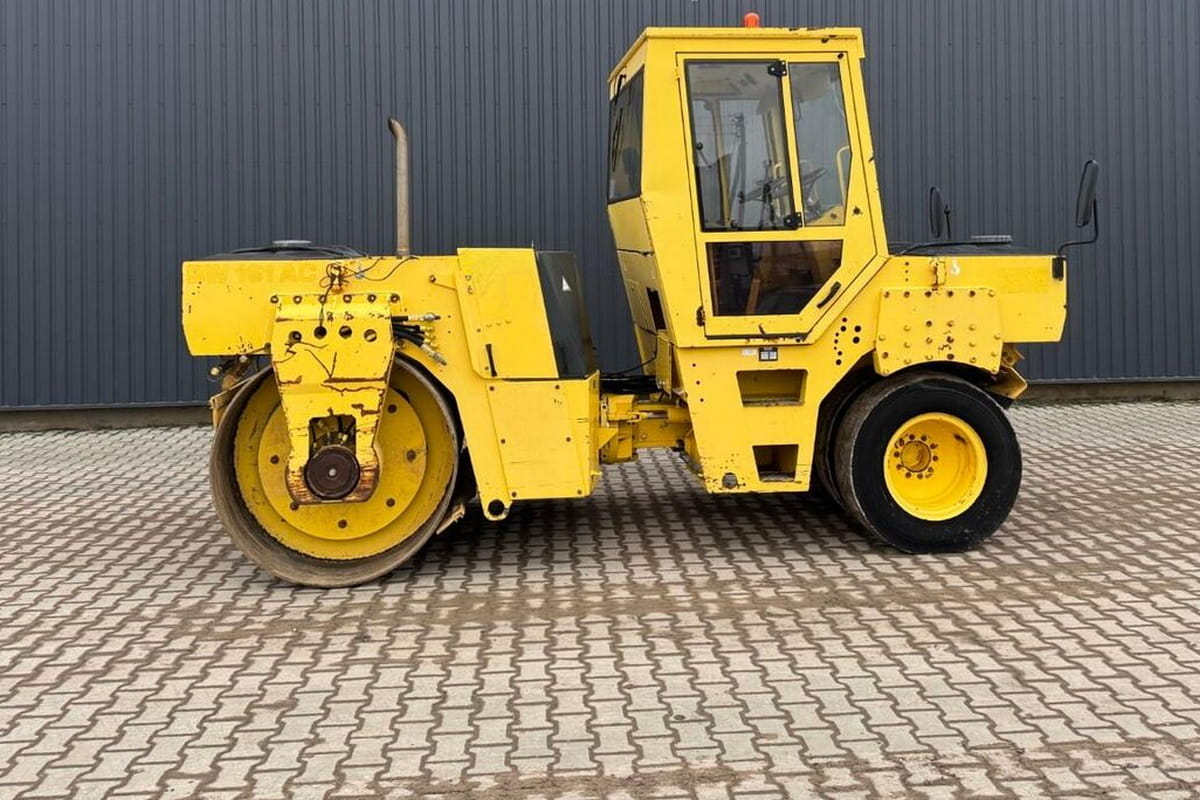 Аренда комбинированного виброкатка Bomag BW 161 AC в Минске